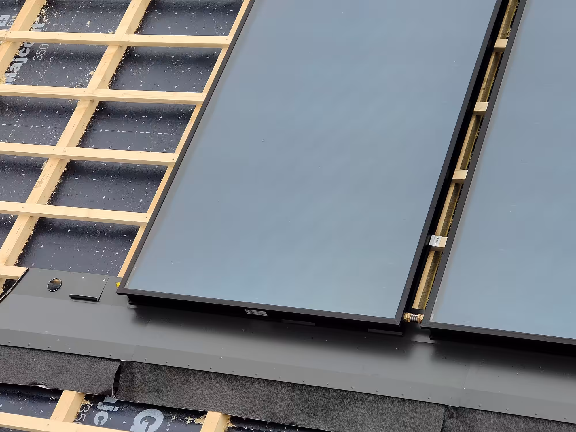 Thermische Solaranlage für Heizungsunterstützung_F5